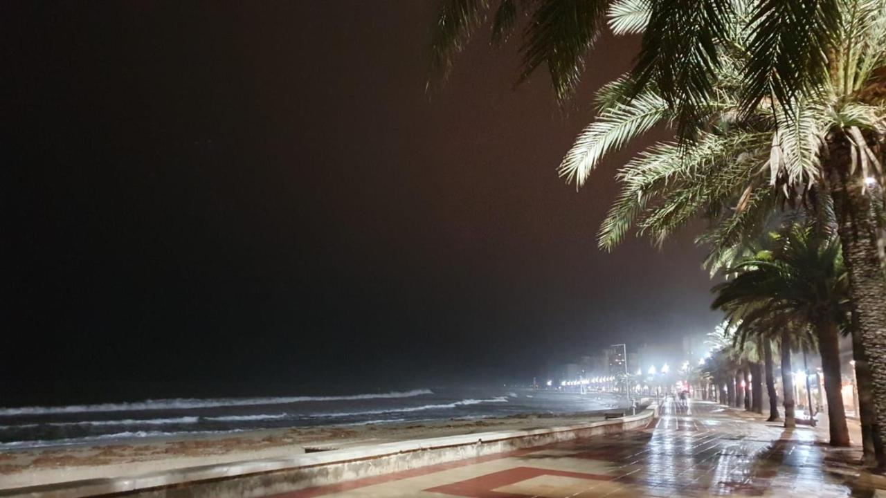 Sobre Las Olas Del Mar El Campello Exteriör bild
